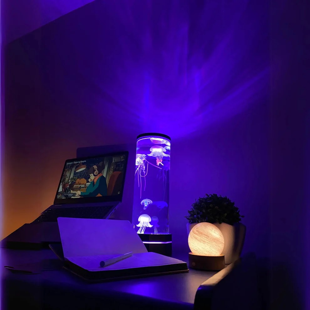 Medusita™ | Jellyfish Aquarium Table Lamp