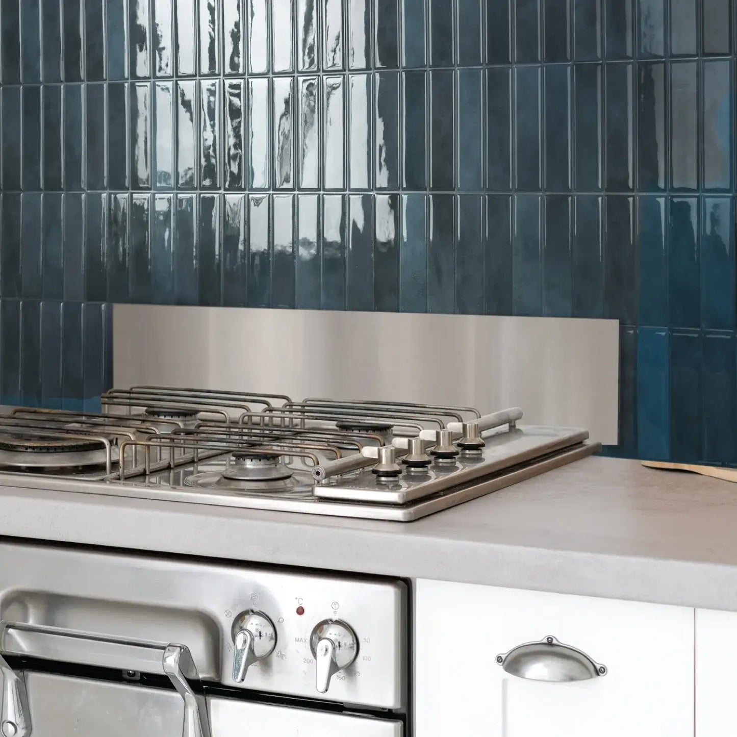 Tileluxe™ – Peel & Stick : Self-adhesive Tiles (set of 10 Pieces)