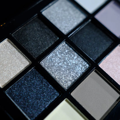 Black Smokey Eyeshadow Palette