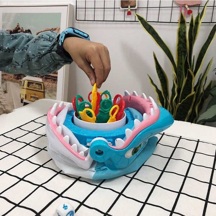 Tiburon™ - The Ultimate Shark Bite Game